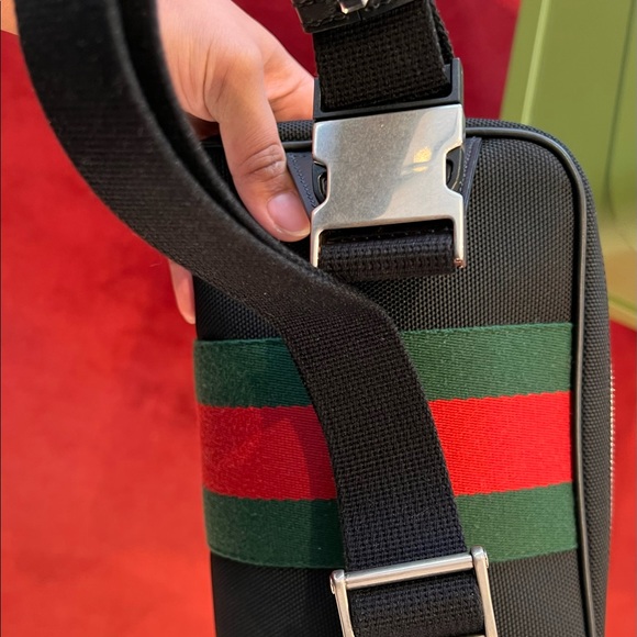 Gucci Belt Bag - Picture 3 of 5
